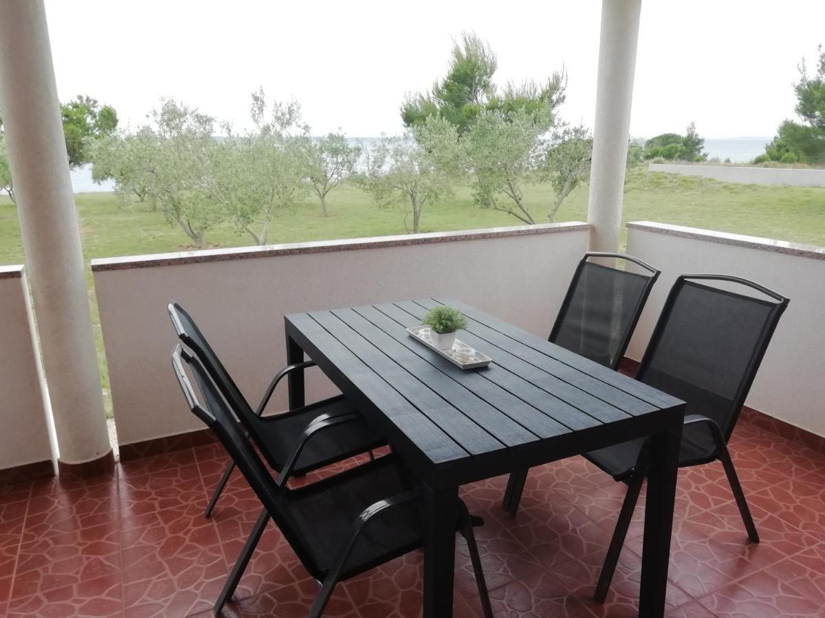 נין Vacation Home Katarina מראה חיצוני תמונה
