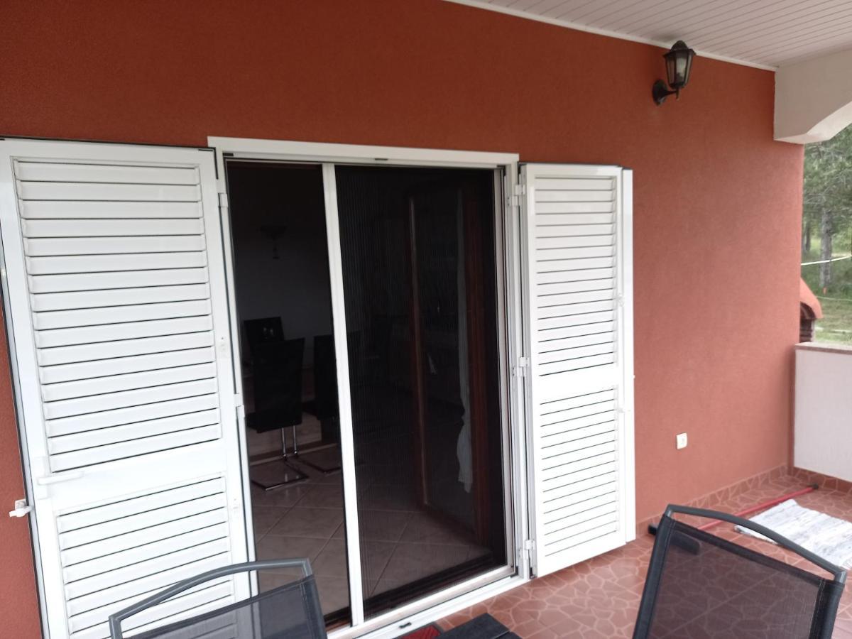 נין Vacation Home Katarina מראה חיצוני תמונה